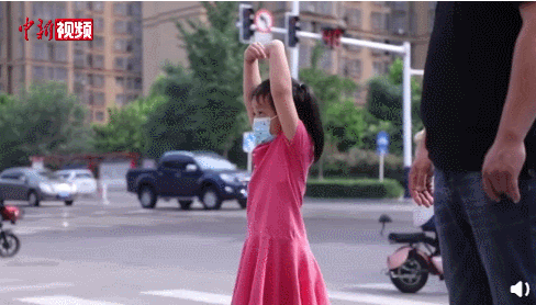 144002nex7mp1zemhjmh7c.gif