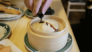 104718vtkzaet4ironoyky.gif