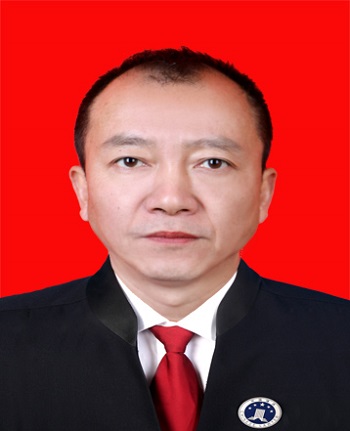 刘彦林照片.jpg