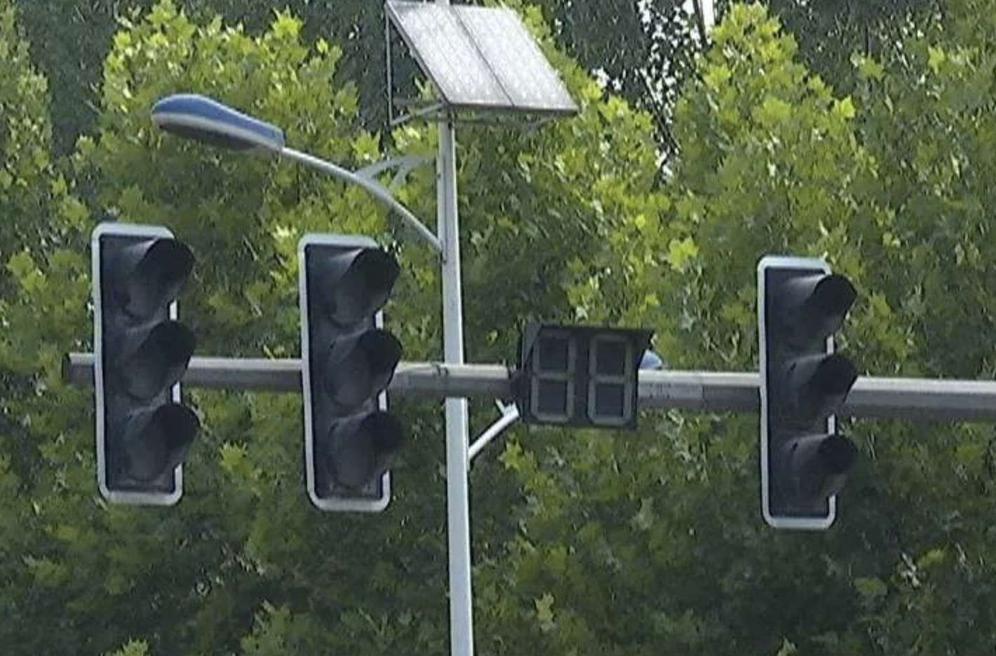 20220213095234front2_0_59_FtYxzSdK0J66Kc7okIK_c4RIlGKi.jpg