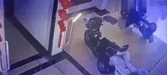 092157vhhtrdeik9e4eddc.gif