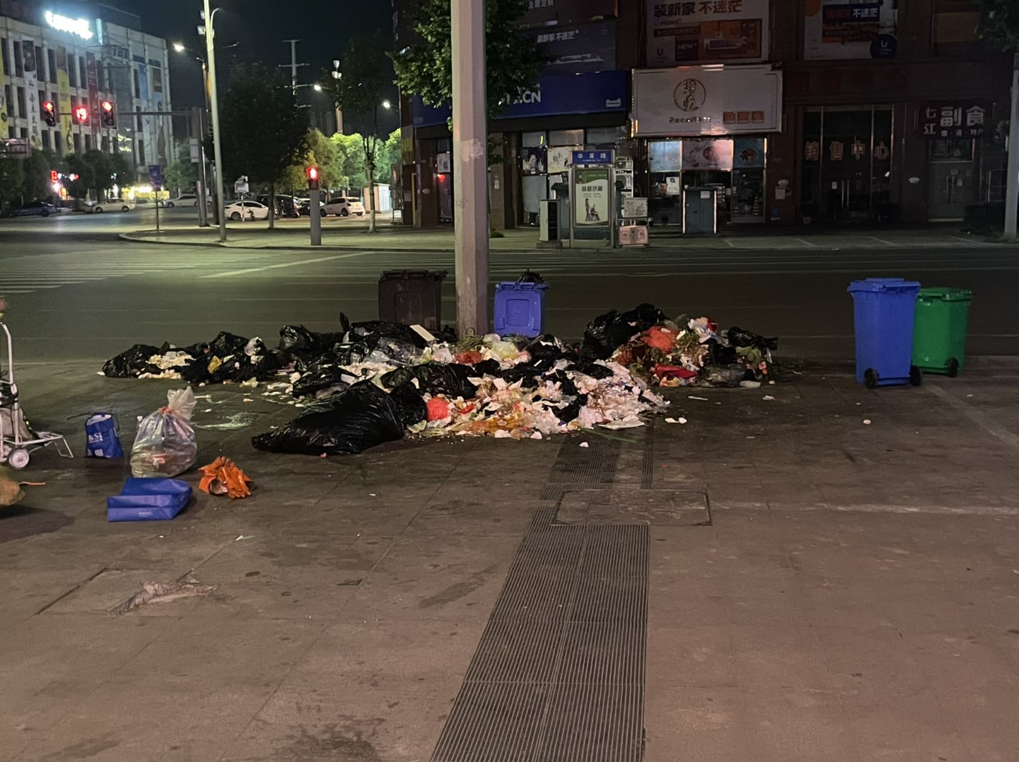 20220510023302front1_0_4425_FvriugH67ULuMPgpPkUV2JCN21nl.jpg