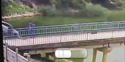 141347d1257brkscswkmwz.gif